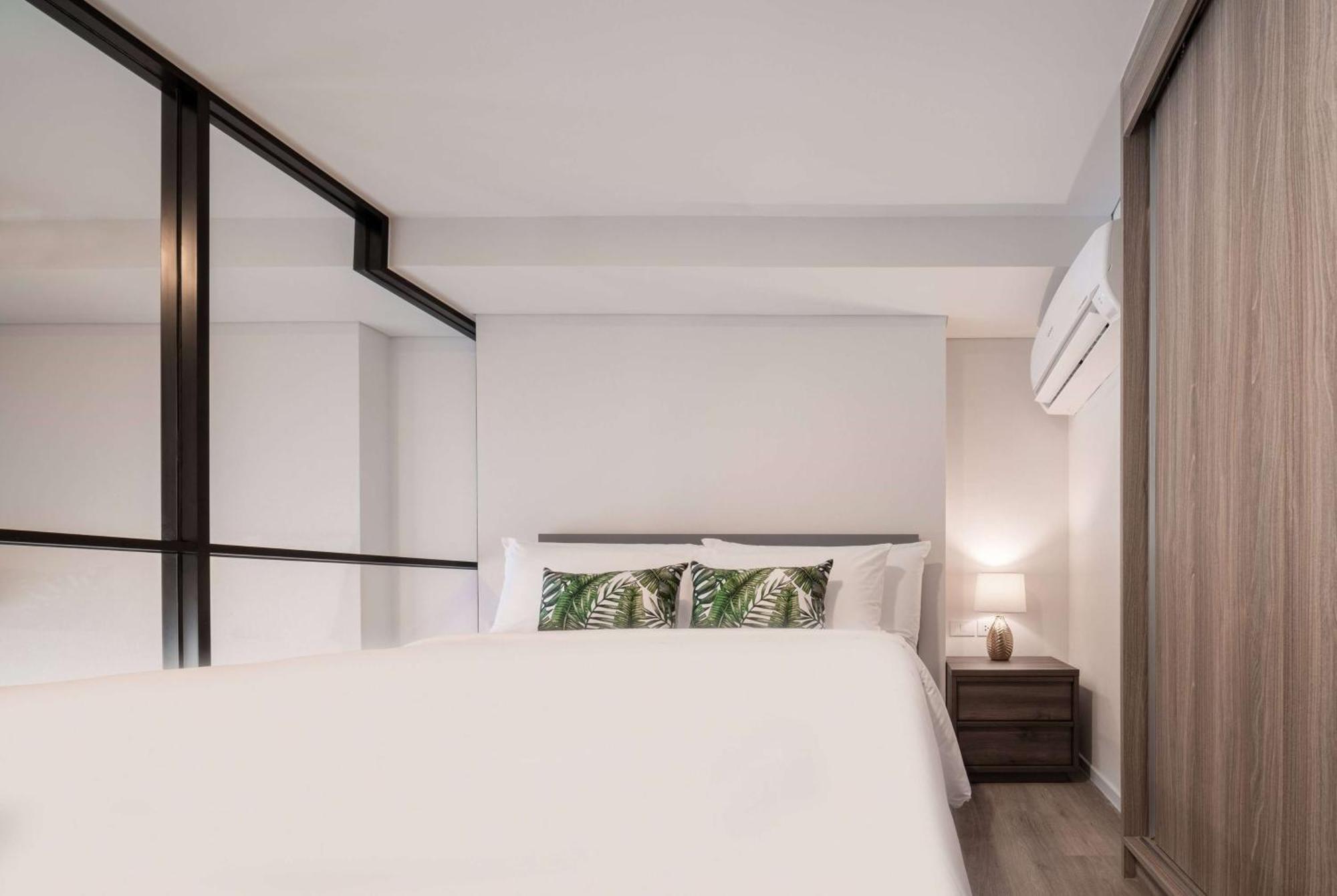 Ramada By Wyndham Sukhumvit 87 Отель Бангкок